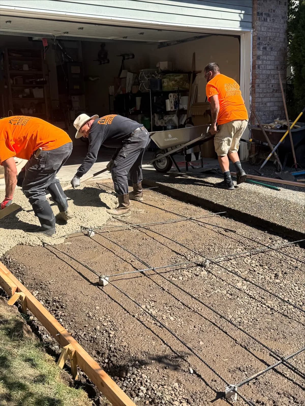 I & X Construction crew on a job site in Portland, Oregon